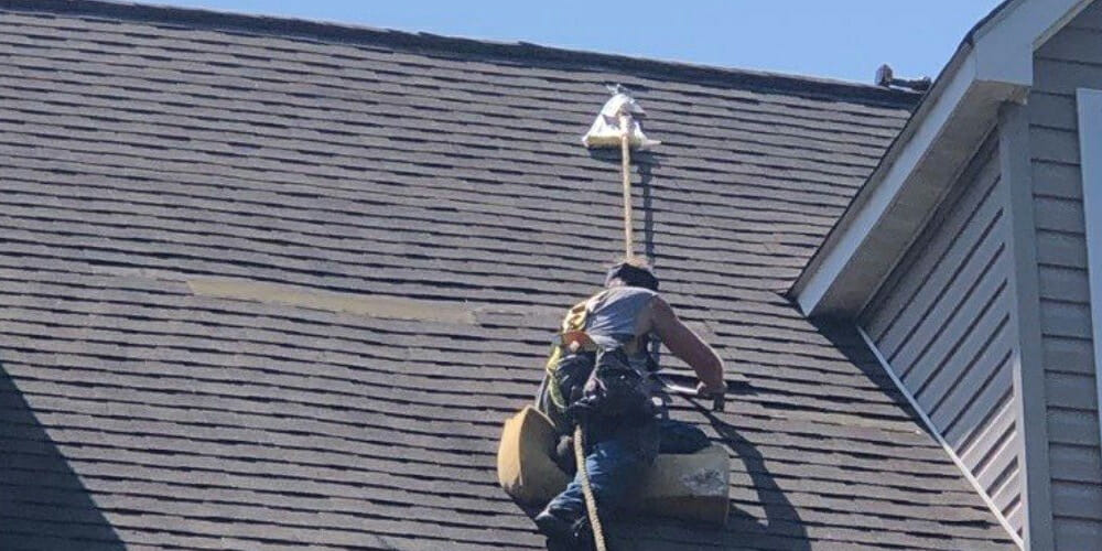 A Beginner’s Guide to Roof Replacement